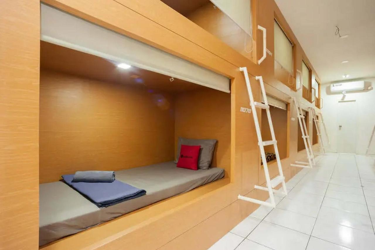 Reddoorz Hostel Near Taman Puring جاكرتا المظهر الخارجي الصورة